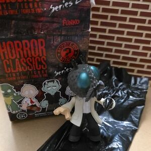 Funko Horror Classics Series 2 Mystery Minis The Fly